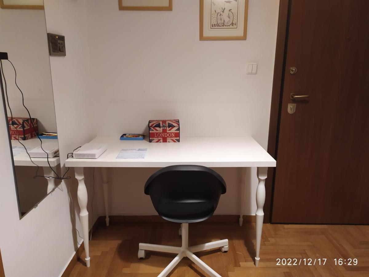 アテネPlaka'S Flat-Near Syntagma Metro Stationアパートメント エクステリア 写真